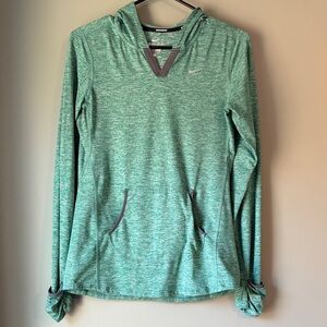 Nike Women's Heathered Green dry fit Hoodie size small
